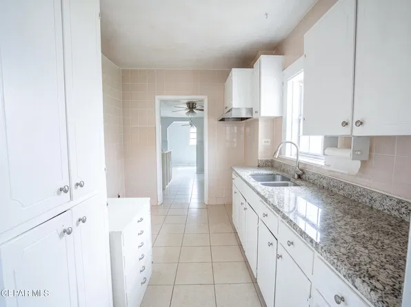 3708 La Luz Ave, El Paso, TX 79903