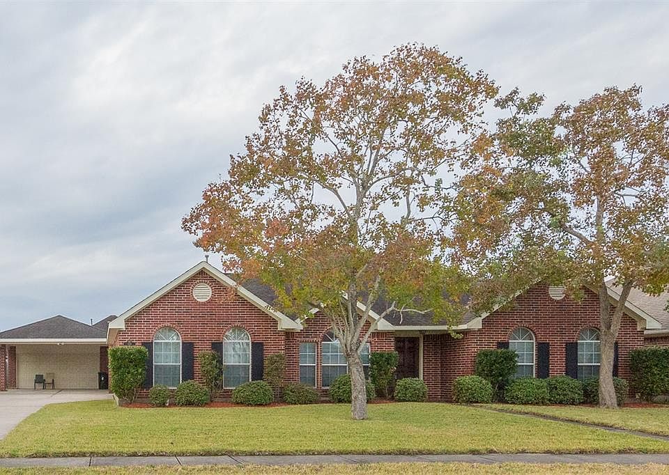 1st image of 409 Primrose Ln