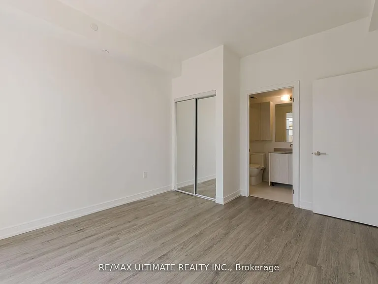 172 Clonmore Dr #3 — Photo 23