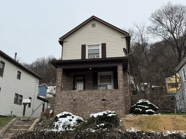 724 Virginia Ave, Follansbee, WV 26037