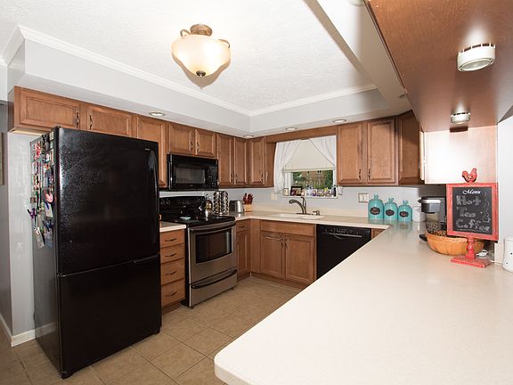 2nd image of 4311 Wallington Dr