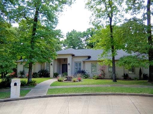 2nd image of 177 Red Oak Ct