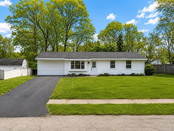 2nd image of 23 Dondi Rd