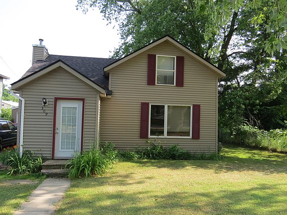 2nd image of 309 W 1st St