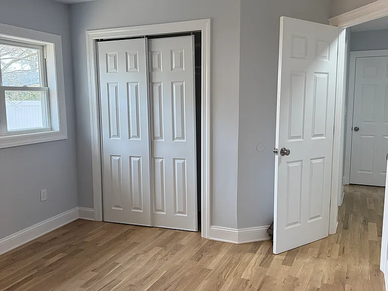 165 Lynbrook Dr — Photo 15