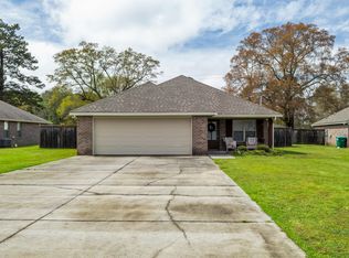 6 Three Mile Rdg, Petal, MS 39465