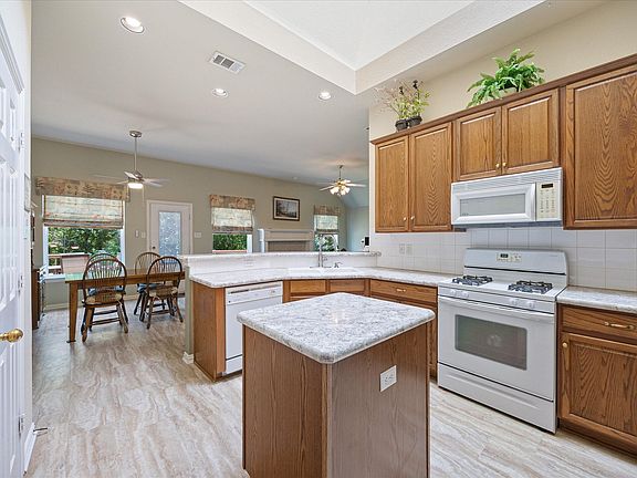 5th image of 5815 Teal Ct