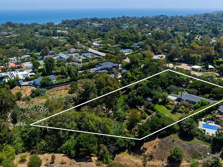 6644 Wildlife Rd — Photo 2