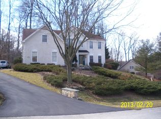 6 Dawn Meadow Ln, Newark, DE 19711