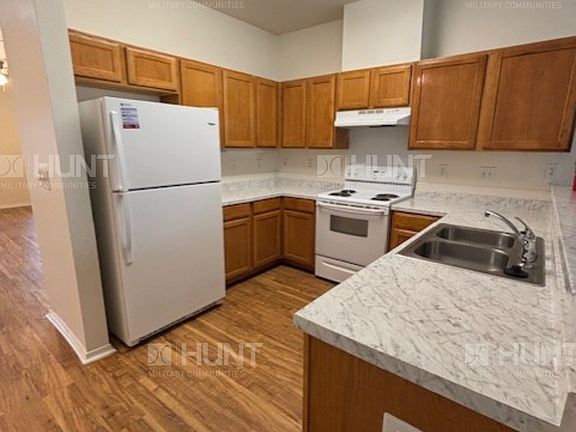 2nd image of 40 Bengal Blvd