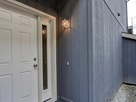 2nd image of 2990 Lois Dr