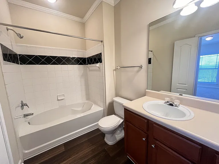 Wesley Kensington Apartments at Stonecrest — Photo 232