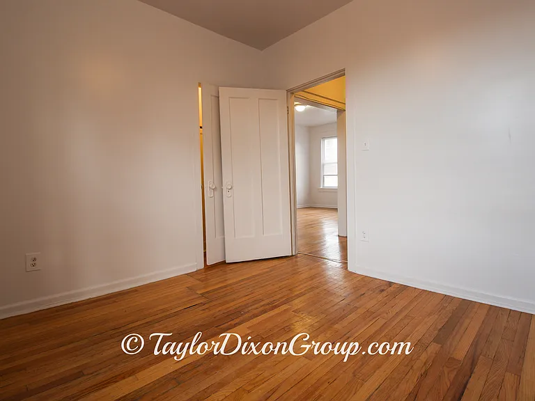 514 E 70th St #3 — Photo 9