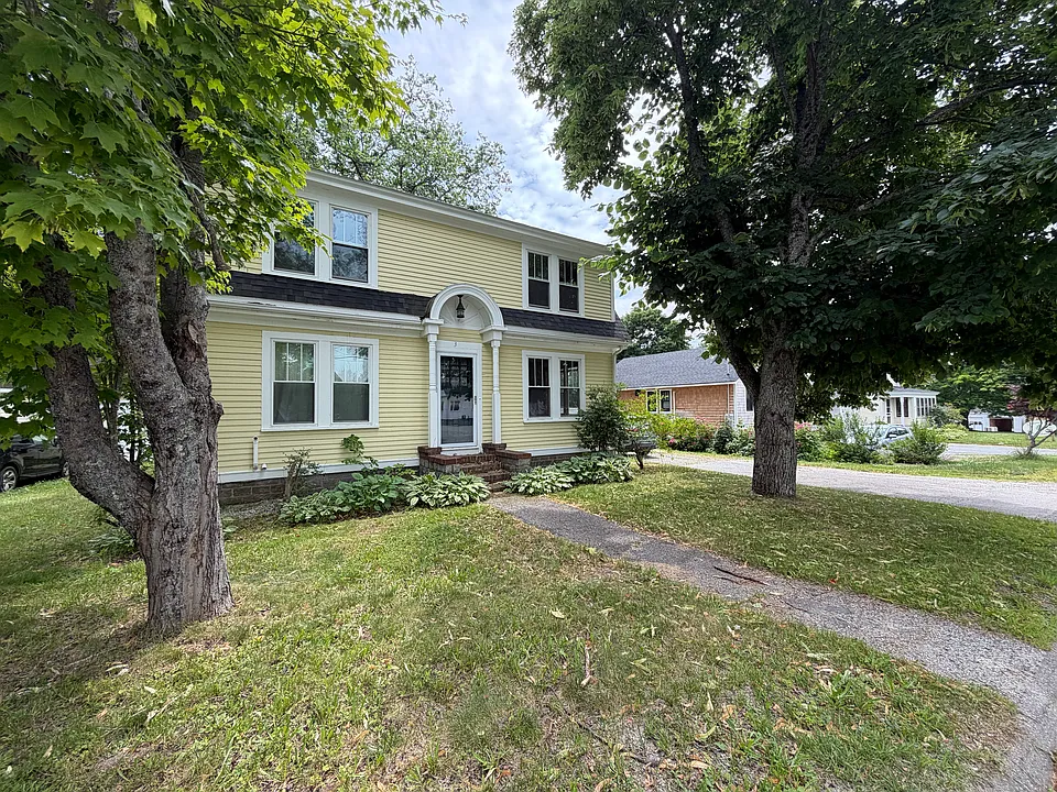 37 Pine St