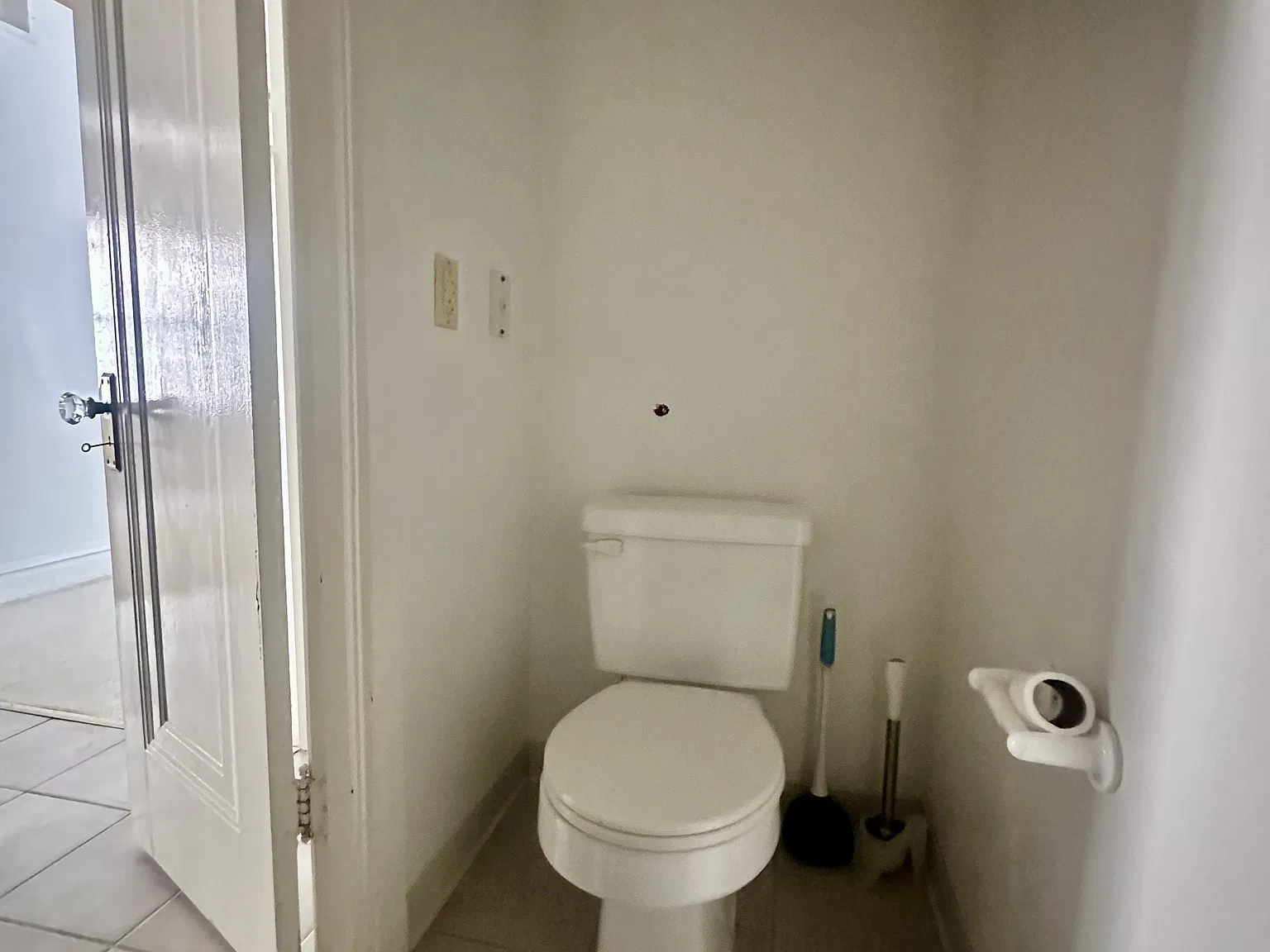 3 bed, 1.5 bath, 1361 sqft, $1,900 — Photo 4