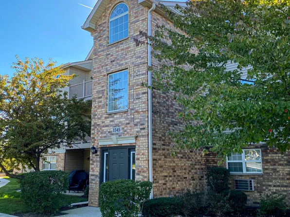 1545 W Crystal Rock Ct Unit 3C, Round Lake Beach, IL 60073