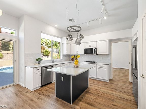 2nd image of 2021 Waterbury Ln