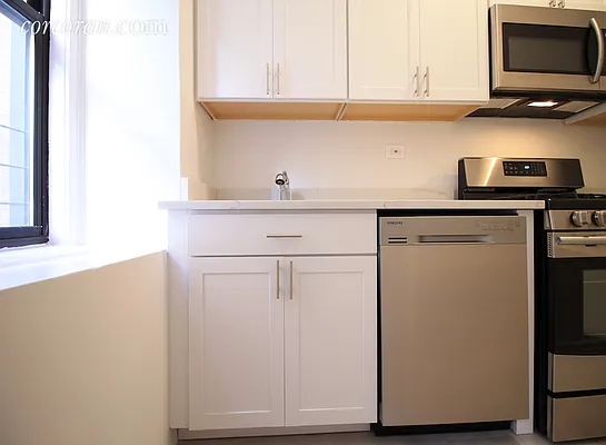 Rented by Corcoran | media 19