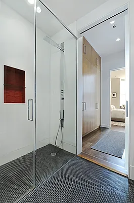 Sold by Corcoran | media 14