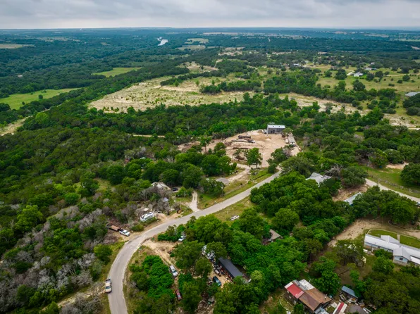 2810 Setting Sun Trl, Granbury, TX 76048