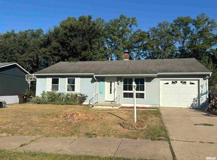 3813 W Brighton Ave, Peoria, IL 61615