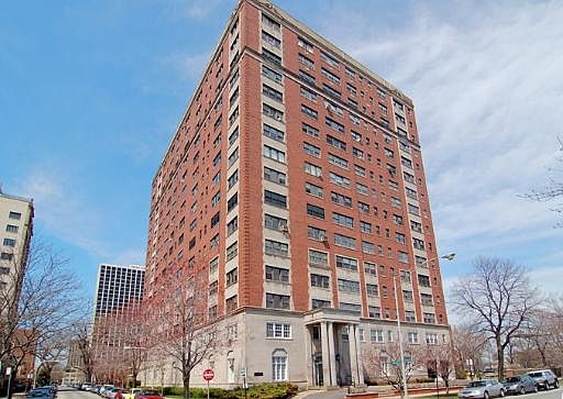 1st image of 4300 N Marine Dr APT 703
