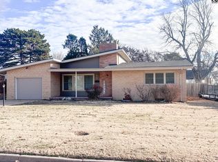 612 Welton St, Pratt, KS 67124