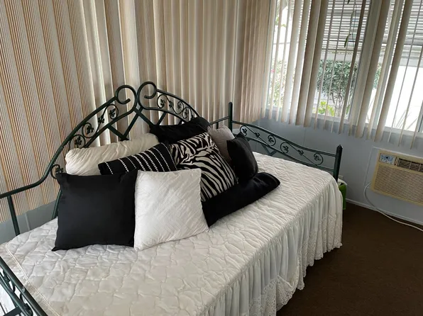 7099C Easy St #682, Ocala, FL 34472