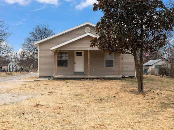3102 W Chestnut Street, Springfield, MO 65803