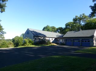 71 Beaver River Rd, Richmond, RI 02892