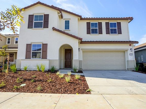 2nd image of 330 Lexington Court