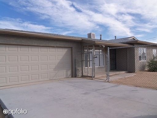 1st image of 73644 Manana Dr