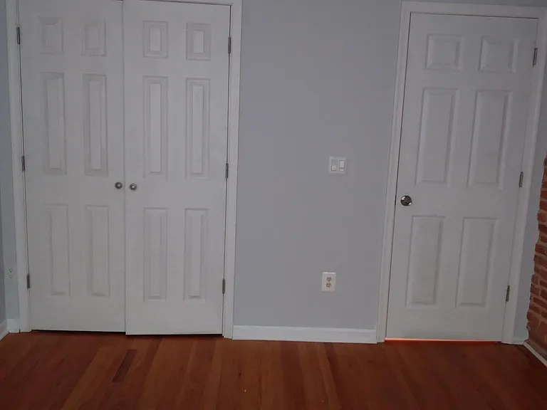 1118 Sargeant St — Photo 4