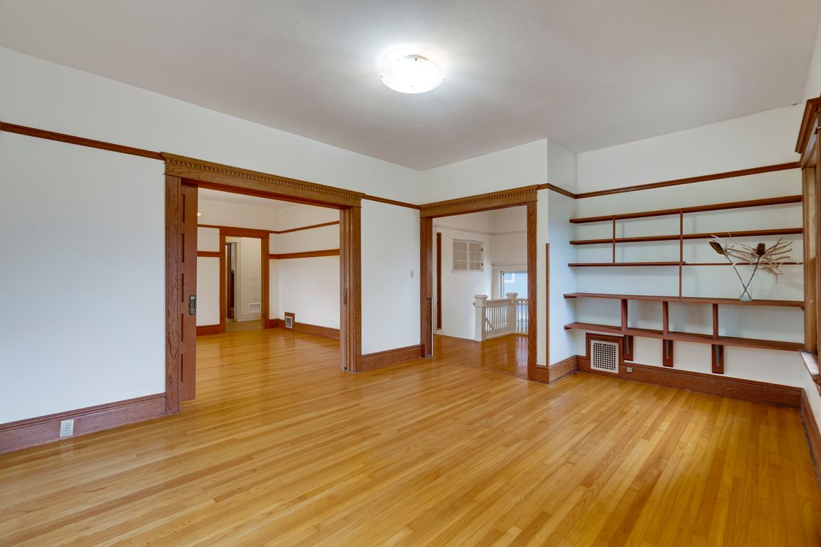 next background image