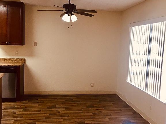 5th image of 1905 E Grand Ave APT 22