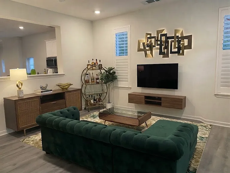 812 Transill Cir — Photo 16