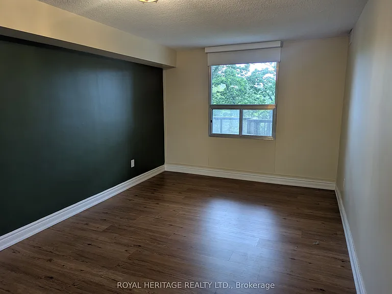 92 Church St S #311 — Photo 12