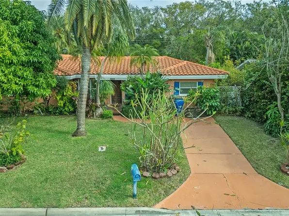 263 OVERBROOK STREET E, LARGO, FL 33770