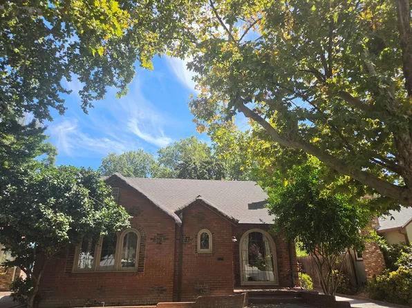 2685 Marty Way, Sacramento, CA 95818
