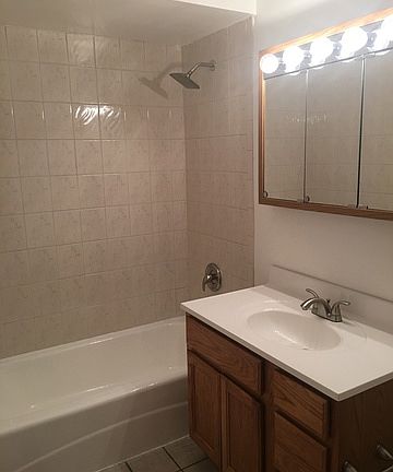 5th image of 1130 Dunlop Ave APT 3D