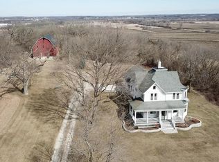 510 Maple Ave, Mukwonago, WI 53149