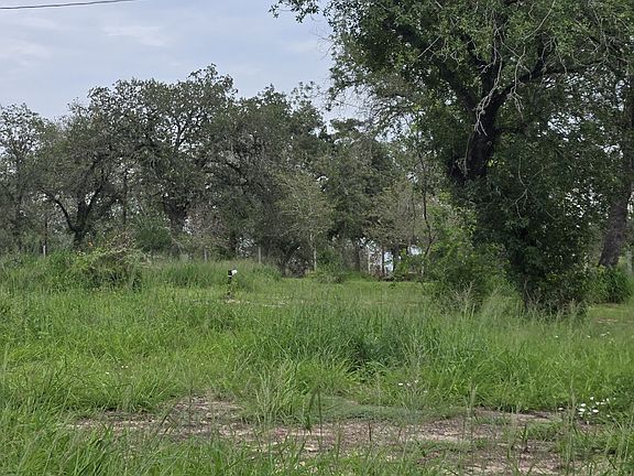 3rd image of 300 Camelot Ln LOT 9
