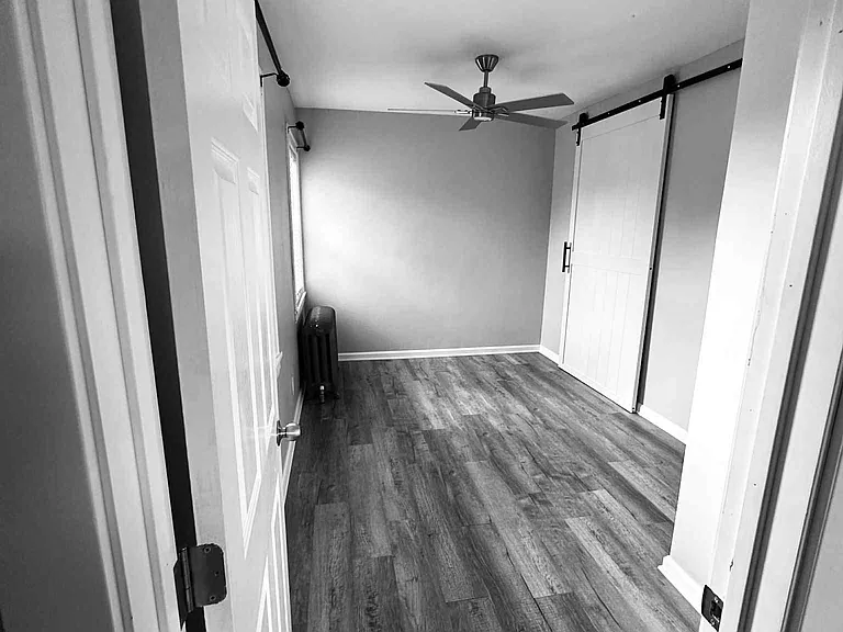 6 S Monterey Ave #2E — Photo 4