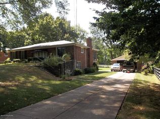 7200 Victoria Dr, Louisville, KY 40228