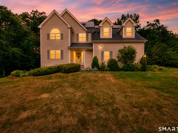 5 Edwards Way, Bloomfield, CT 06002
