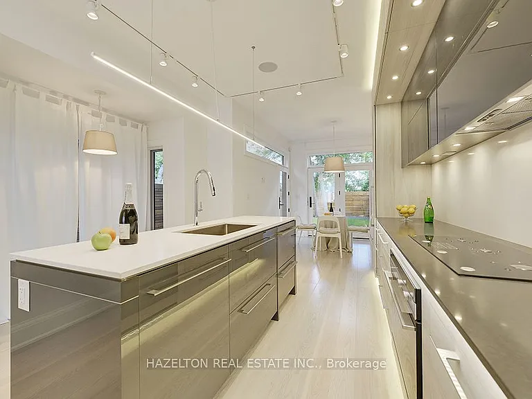 12 Webster Ave — Photo 8