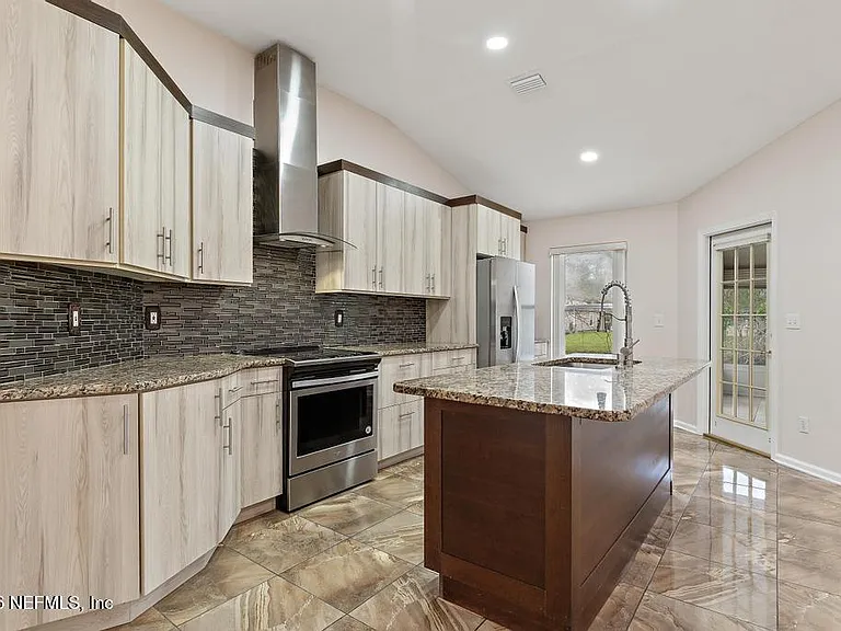 11466 Courtney Waters Ln — Photo 8