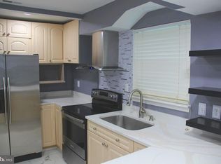 12 Coats Bridge Pl #2-F, Frederick, MD 21703