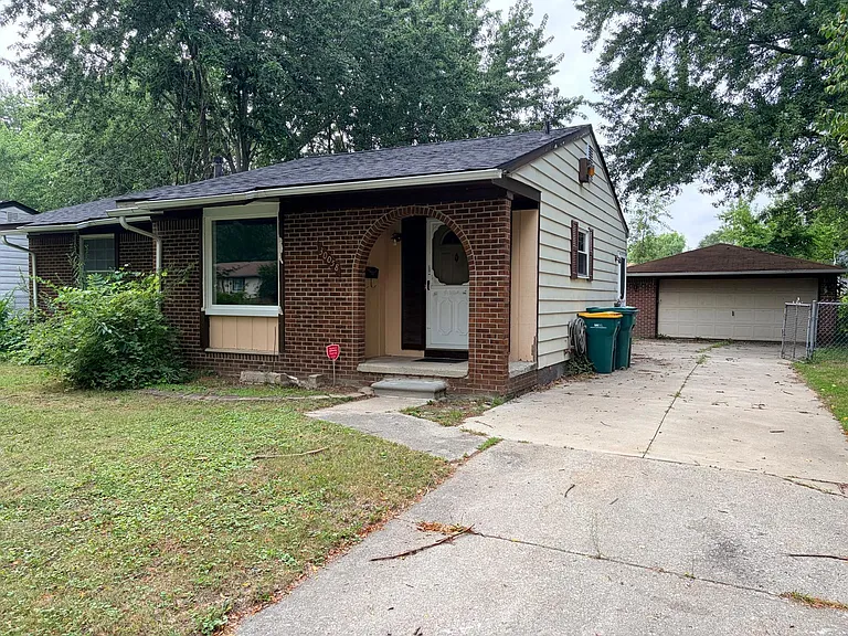 30058 Halecreek St — Photo 1