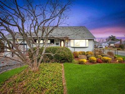 10 Jerome Avenue, Hicksville, NY, 11801